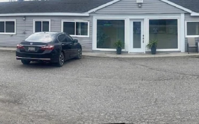 Timber Wolf Inn Motel