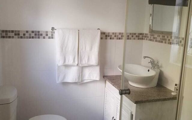 Guest House Ascot Place