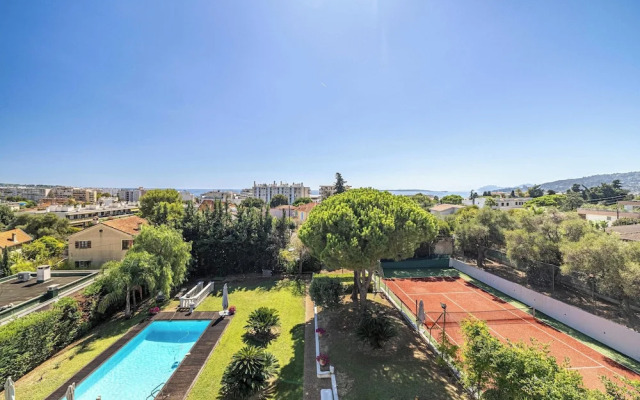 A/c Villa 8br/15p With Pool & Tennis - Antibes