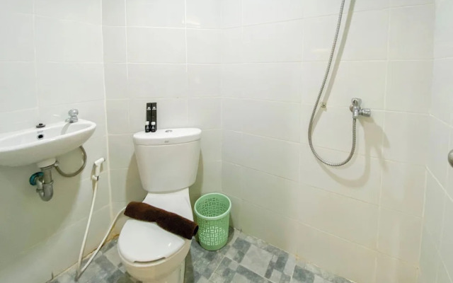 Nice And Cozy Studio At Amartha View Apartment