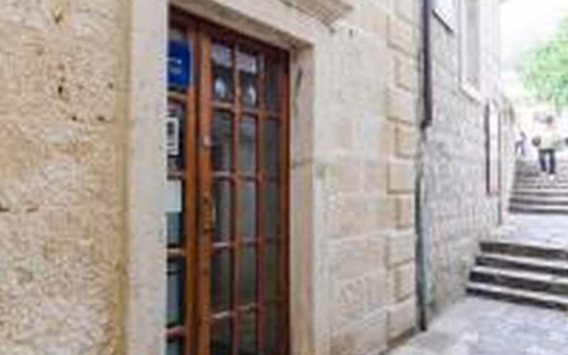 Rooms Lovrijenac