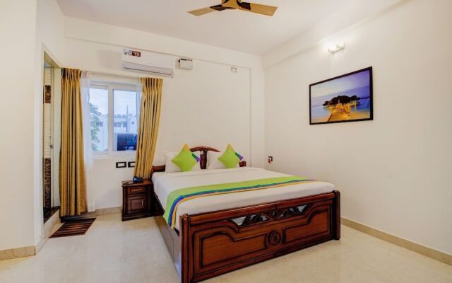 Treebo Trend Saffron Suites