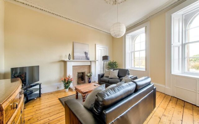 Morningside Apartment By Guestready