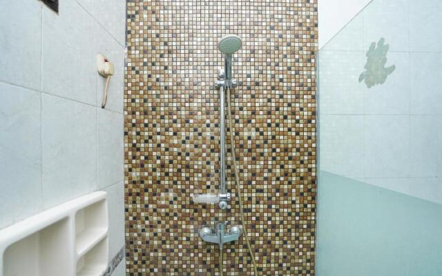 SPOT ON 2483 Salju Korea Residence