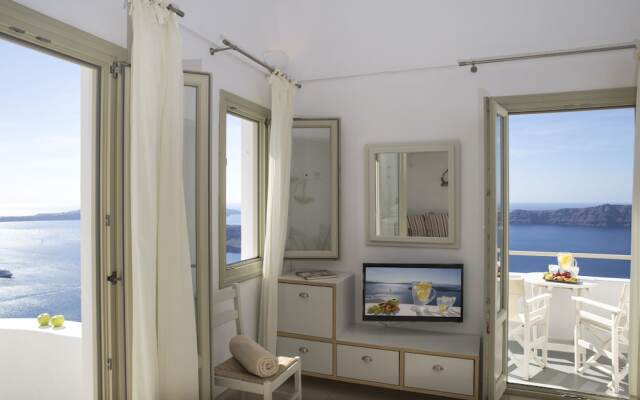 Irida Santorini