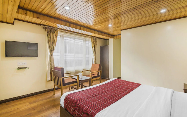 Oyo 4305 Yang's Inn