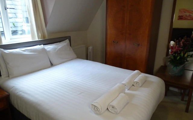 Rampant Lion Hotel