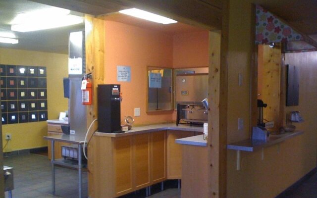 Americas Best Value Inn - Madison