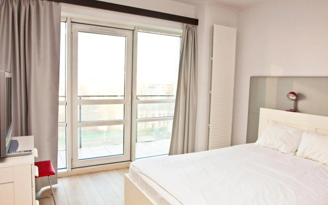 Platinum Towers Country 2 Country