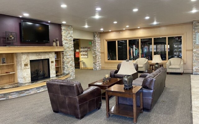Shadow Ridge 102 4 Bedroom Condo by Redawning