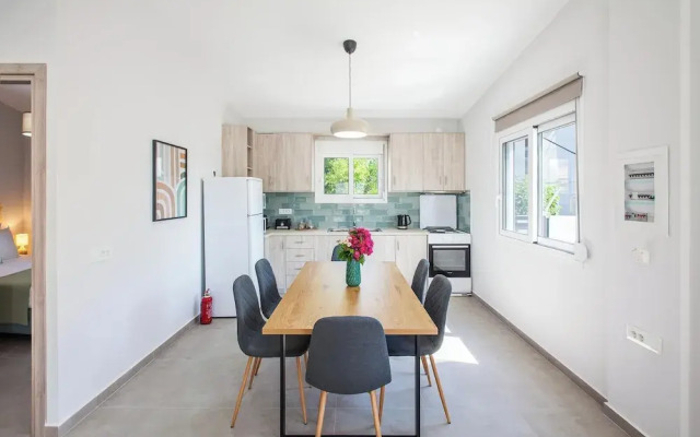 Peponas Residence