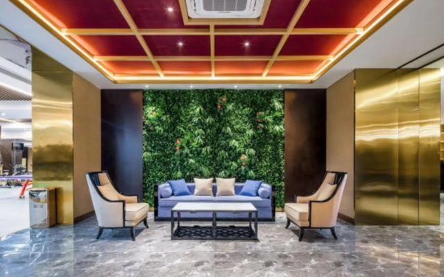 Happy Chain Hotel (Huainan Stadium Zhenxuan)