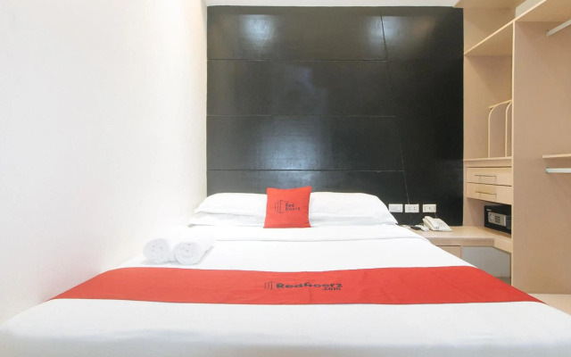 RedDoorz @ Grand Apartelle Hernan Cortes Cebu