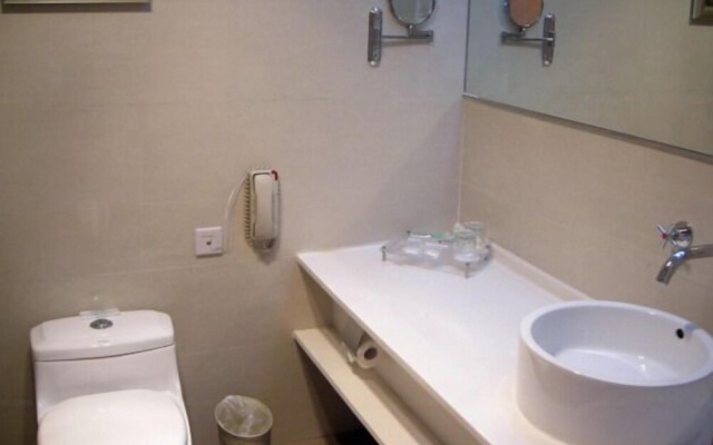 Huangshan Scholars Conference Hotel – Bathroom – Huangshan