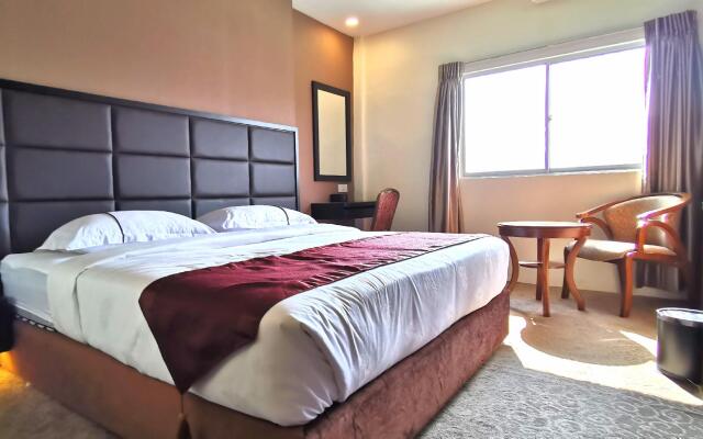 Hotel Holiday Karimun