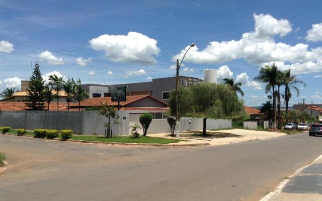 Pousada Flor Dos Ipês