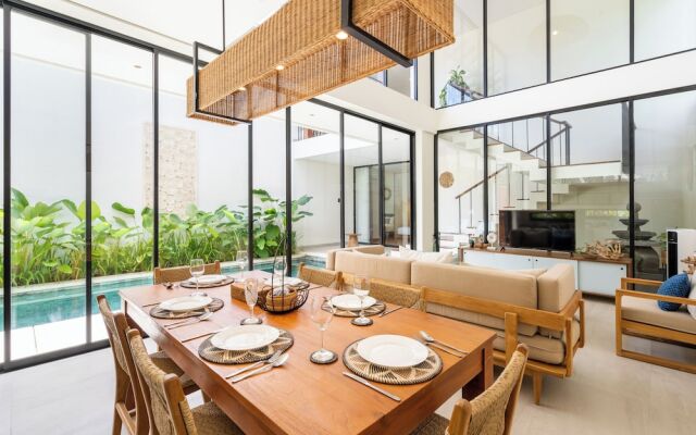 Nivassa Villa by Betterplace