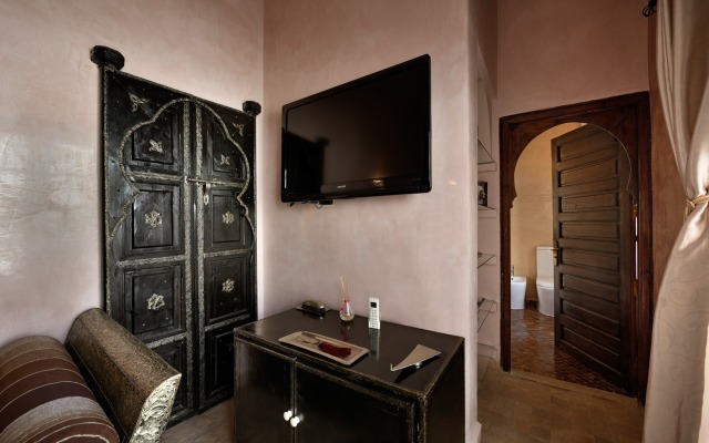 Riad Les Ammonites