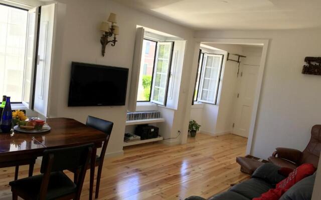 Lavra Tram Apartments