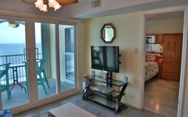 Castaways 9c Condo