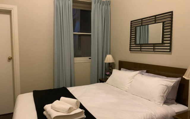 Boutique Apartment in The Heart of Adelaide CBD