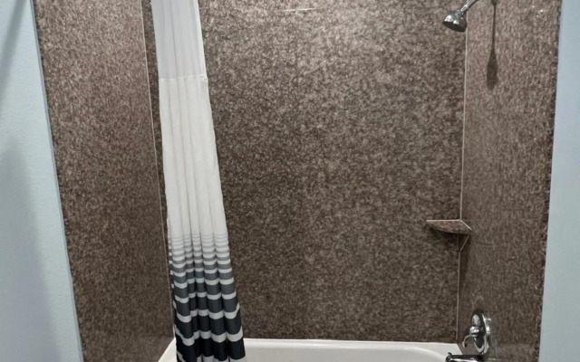 Americas Best Value Inn Sulphur