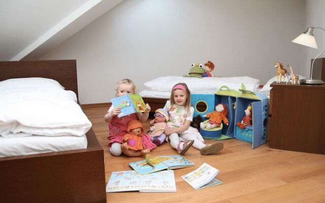 QUARTIER 82 by Arcadeon