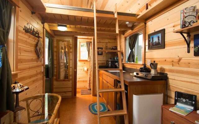 Caravan- The Tiny House Hotel