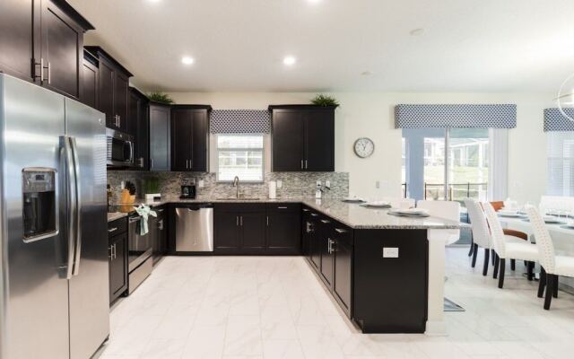 Champions Gate-9038sltsdjgil 6 Bedroom Home