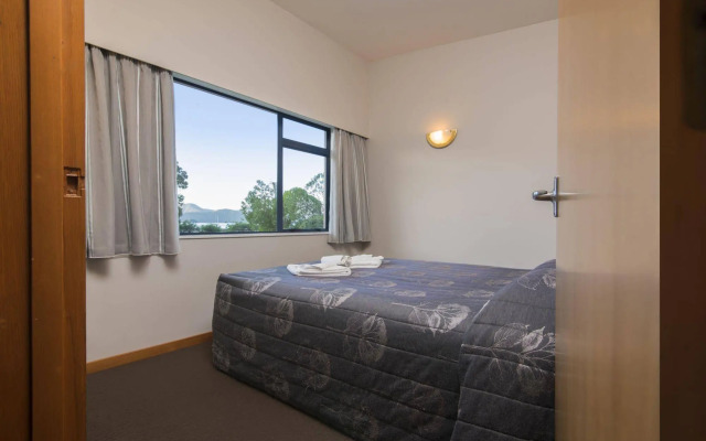 Bay Vista Waterfront Motel Picton