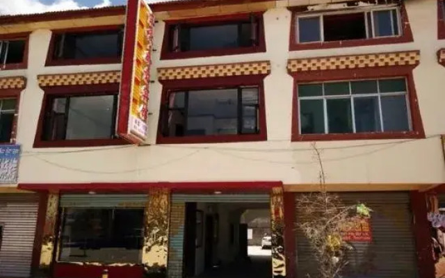 Ruyi Hotel, Ruo'ergai Dongga