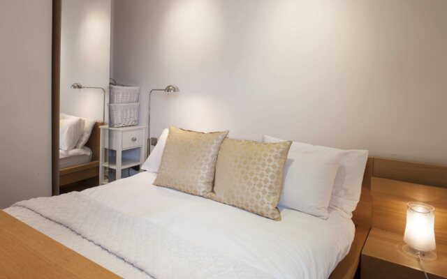 Where To Sleep Piccadilly Suites