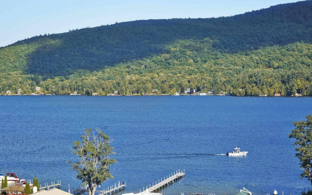 Courtyard by Marriott Lake George