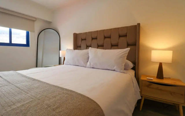 w Stunning 1BR w Great Balcony in Cusco