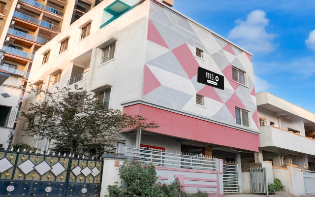 Super Hotel O Dhanori Near Pune Airport