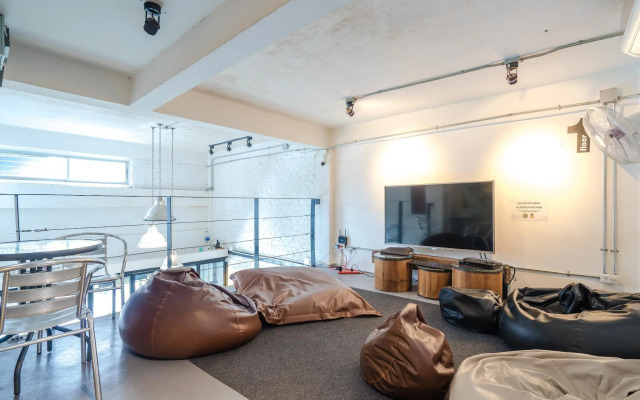 Bangkok Nomad Hostel