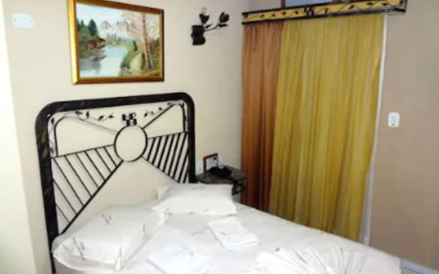 Hollywood Palace Hotel