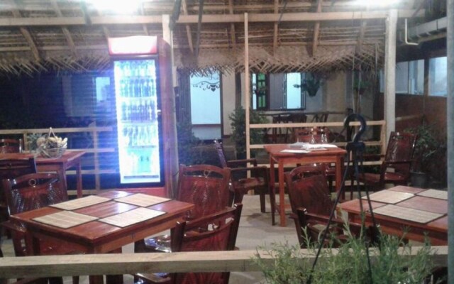 Ubay Guest House