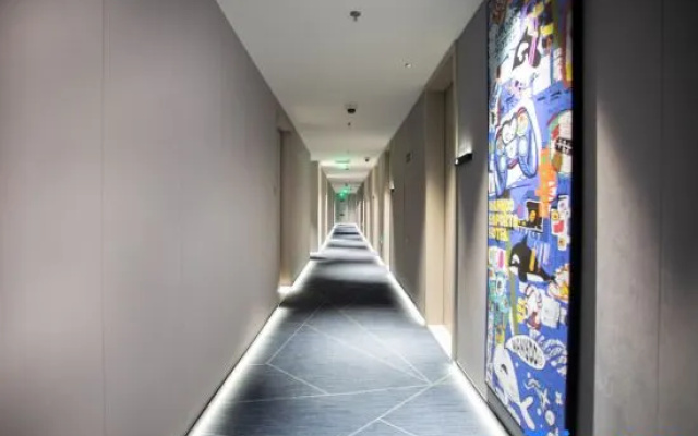 Netfish e-Sports Hotel (Shanghai Jiading New City Malu Metro Station Branch) – Hotel Rooms – Shanghai