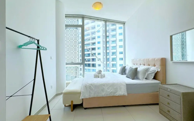 Amazing Roof Top Pool in Nice 1 BHK Flat - Apartment in ดูไบ - Photo 3