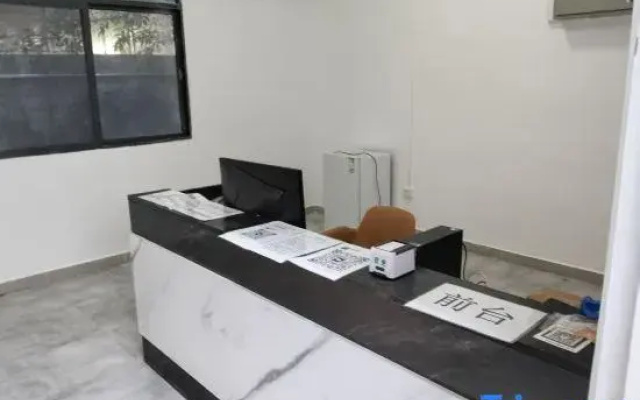 Hua'an Apartment
