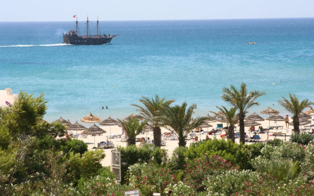 Omar Khayam Resort & Aqua Park