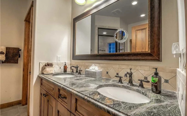 Soaring Eagle Chalet