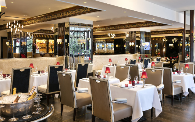 Hotel Barriere Le Majestic