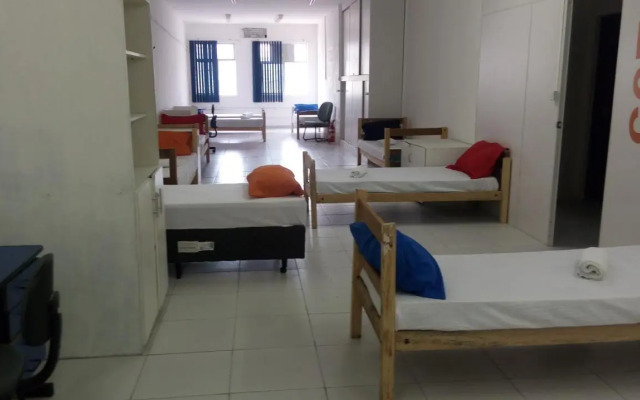 Mangue Oranje Hostel