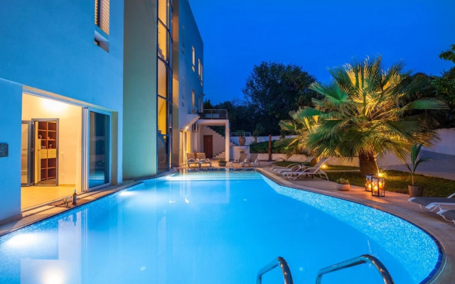 Themis Luxury Villa Rhodes