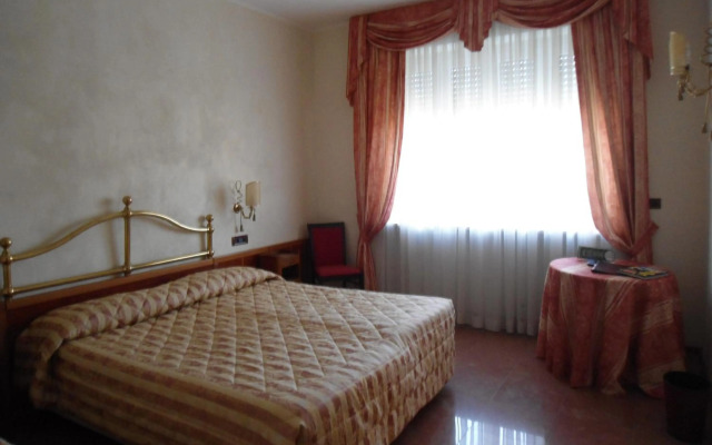 Hotel Continental