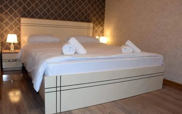Tulpan Hotel