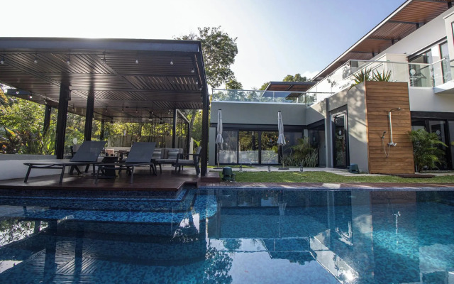Panther Bay Villa & Golf