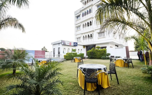 Jmd Palace By OYO Rooms